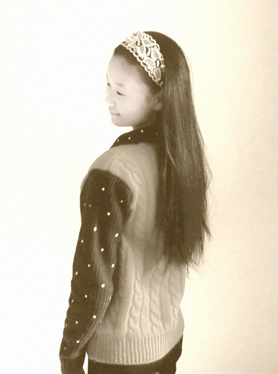 <em>晚上</em>去<em>剪头发</em>,我的长发及腰梦就此破灭了。TA